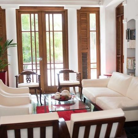 Being Villa Plymouth Екстер'єр фото