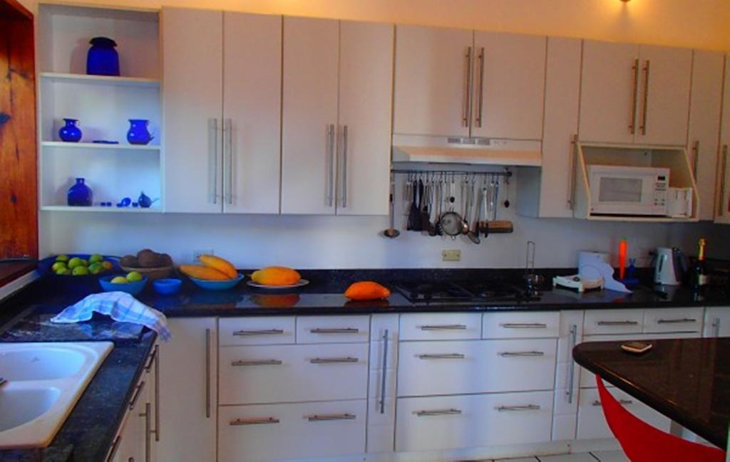Being Villa Plymouth Екстер'єр фото